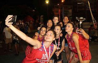 Berkay Akbaş Sokak Basketbol turnuvası sona erdi