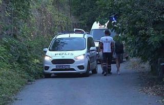 Beykoz’da 2 katlı binanın çatısı alevlere teslim...