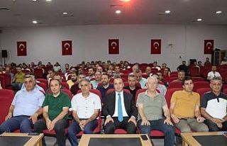 Bingöl’de okul müdürleriyle değerlendirme toplantısı...