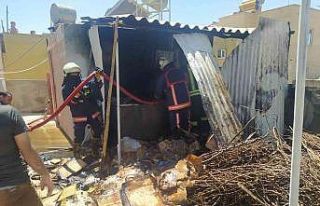 Bir evin damındaki tandırda çıkan yangın paniğe...