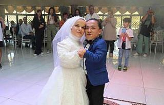 Bir metrelik çift Sivas’ta gerçekleştirilen ikinci...