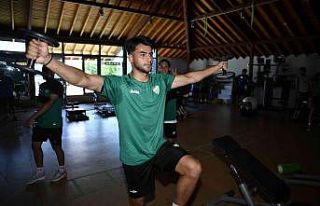 Bursaspor salonda kuvvet çalıştı