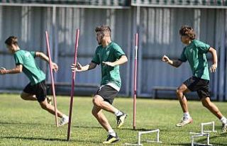 Bursaspor’da çift kale maçlar devam ediyor