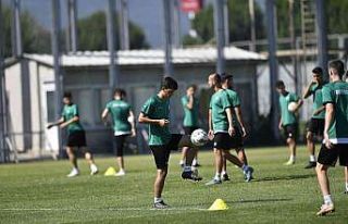 Bursaspor’da tempo artıyor