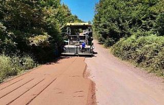 Büyükşehir, kenti ürettiği asfaltı kullanıyor