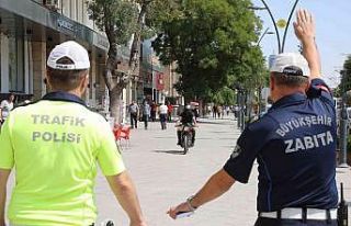 Büyükşehir ve Emniyet Müdürlüğünden yaya güvenliği...