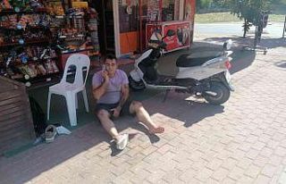 Çarpıştığı otomobil sürücüsüyle helalleşip...