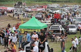 Çarşamba’da off-road yarışları nefes kesti