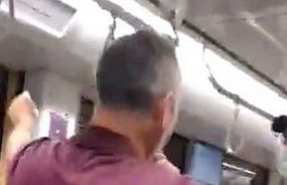 Çekmeköy metrosunda sazlı ve danslı yolculuk kamerada
