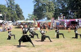 Çınarcık’ta “Karadeniz Şenliği renkli görüntülere...