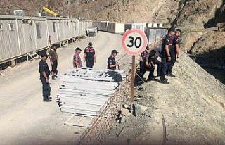 Çoruh nehrinde kaybolan 18 yaşındaki gencin cansız...
