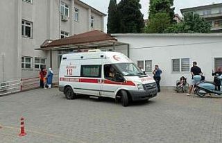 Dalgaların arasında kaybolan genç kızı plaj görevlileri...