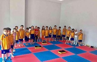 Darıca Yaz Spor Okulları’nda eğitimler devam...