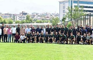 Denizlispor ailesi bayram sevincini hep birlikte yaşadı