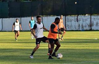 Denizlispor, yeni sezondaki çalışmalarını sürdürüyor