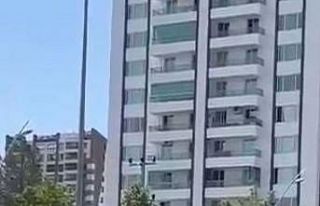 Diyarbakır’da sıcaklardan bunalan çocuklar çözümü...