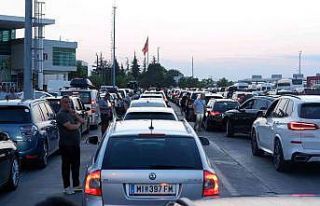 Dönüş yolundaki gurbetçiler: "Halinize şükredin,...