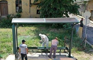 Durak sayısı artıyor, eski duraklar bakım ve onarımdan...