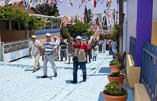 Emekli Evi üyeleri köy havası aldı