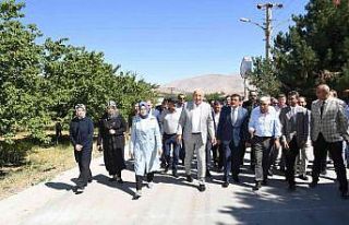 Erenli Mahallesinde beton yol uygulaması yapıldı