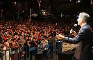 Erzincanlılar Yıldızdoğan’ın konseriyle coştu
