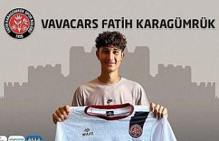 Fatih Karagümrük’e Fenerbahçe’den sağ bek