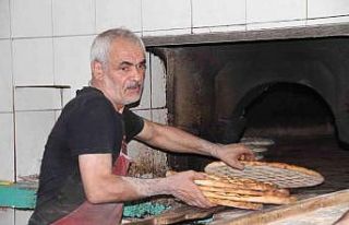 Fırıncıların sıcakta ekmek mücadelesi: Dışarısı...