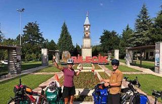 Fransa ve Polonya’dan bisikletleriyle yola çıkan...