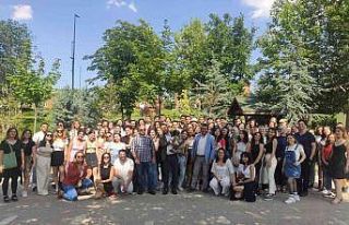 Gazi Üniversitesi Endüstriyel Tasarım Bölümü...