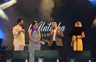 Gediz’de “Alaturka Akşamlar” rüzgarı