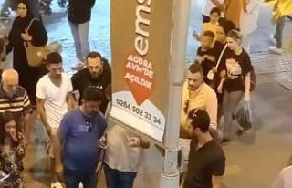 Gençler arasındaki kavga sebebi şaşırttı: Yolu...