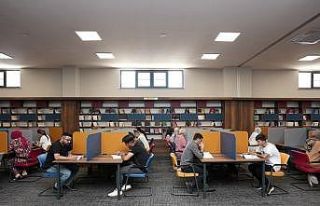 Gençlik kütüphaneleri öğrencilerinden LGS’de...