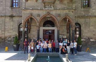 Gurbetçiler kültür turları ile Kayseri’yi keşfediyor