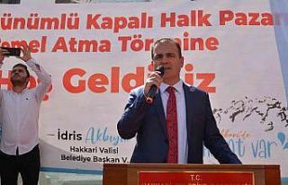 Hakkari Kapalı Halk Pazarı’nın temeli dualarla...
