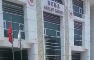 Hırsızlık şüphelisi lokantada yemek yerken yakalandı