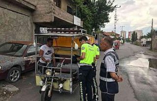 Hurda toplayanlar denetlendi