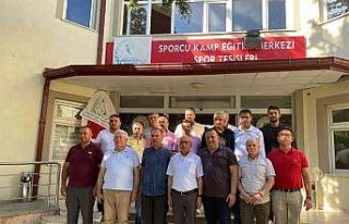 Isparta 32 Spor’da yeni yönetim görev dağılımını...