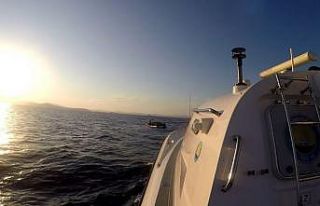 İzmir açıklarında 46 düzensiz göçmen kurtarıldı
