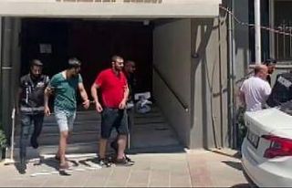 İzmir’deki sahte içki operasyonunda 2 tutuklama