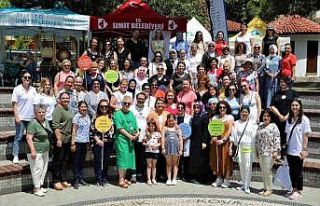 İzmit Çarşısı 2’nci İyilik Şenliği ziyaretçilerini...