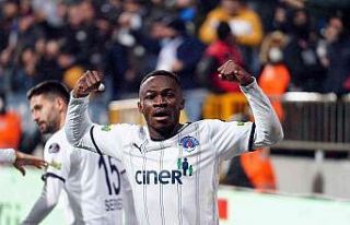 Jackson Muleka, İstanbul’a geliyor