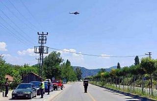 Jandarma trafiği havadan denetledi