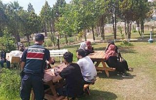 Jandarmadan düzensiz göçmenlere geçit yok