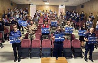 Jandarma’dan kadına yönelik şiddete karşı bilgilendirme