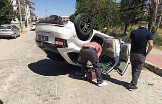 Kaçtığı polisler kaza yapınca imdadına yetişti