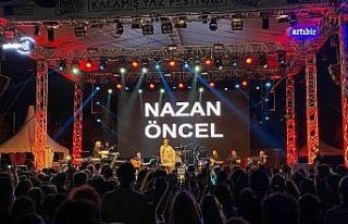 Kadıköy Kalamış Yaz Festivali’nde Nazan Öncel...