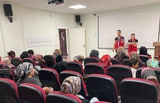 Kadın Gelişim Merkezi’nde koruyucu aile günü...