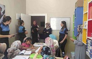 Kadınlar KADES hakkında bilgilendirildi