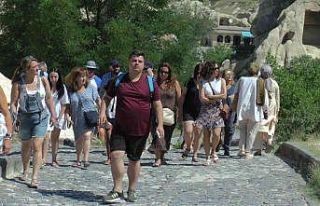 Kapadokya’da turizmciler pandemi kısıtlamalarına...