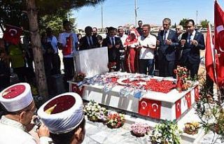 Karamanlı 15 Temmuz şehidi mezarı başında anıldı